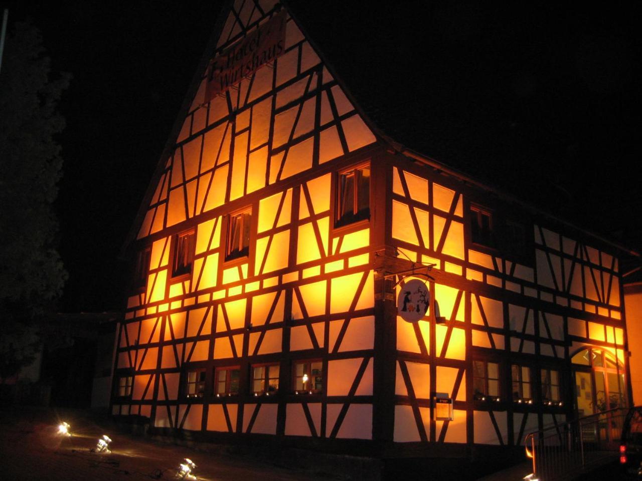 Landhotel Im Hexenwinkel Wiernsheim Exterior foto
